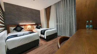 Twin Room with Bath — MOMIZI HANOI 2 - PHAN KE BINH